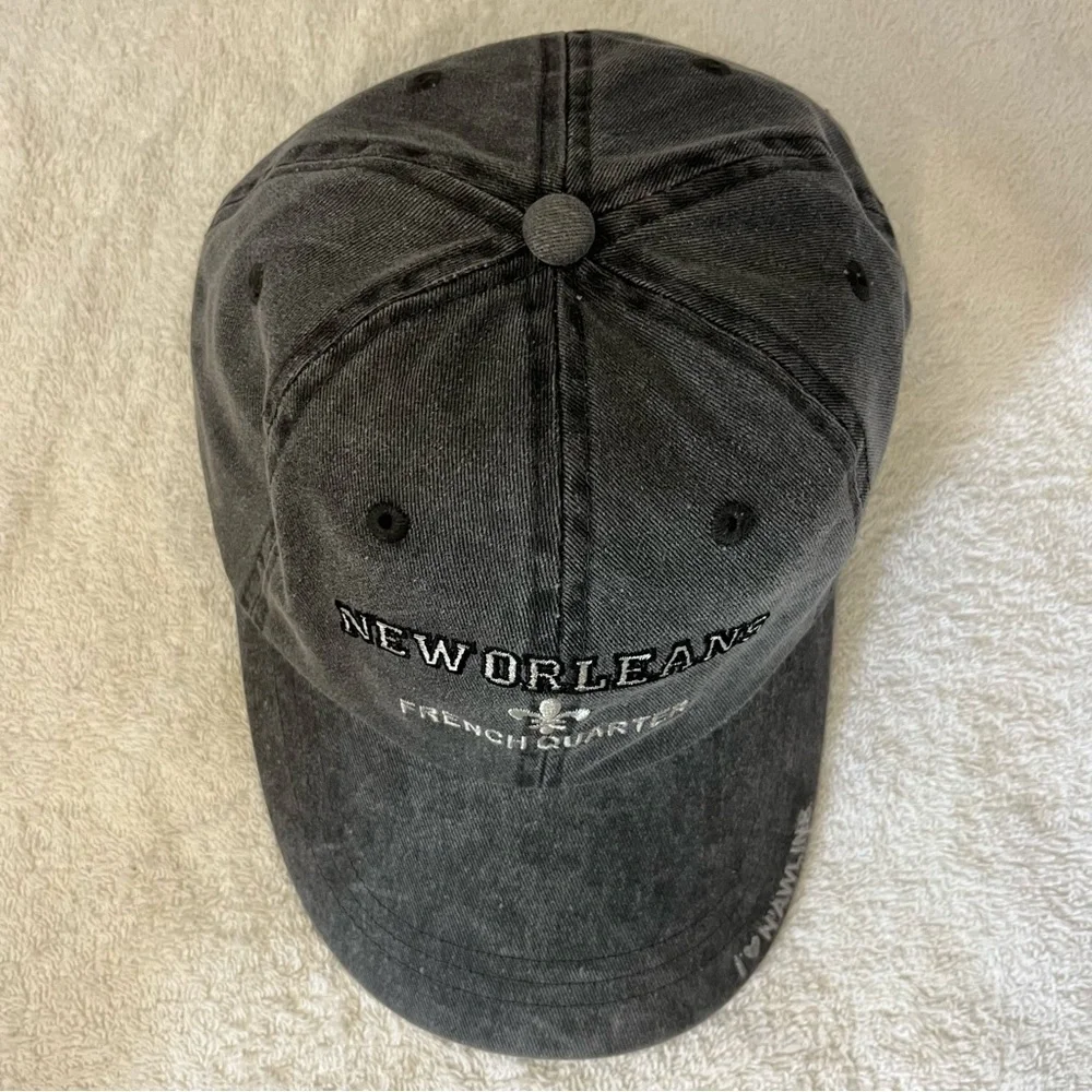 New Orleans French Quarter Adjustable Gray Cap